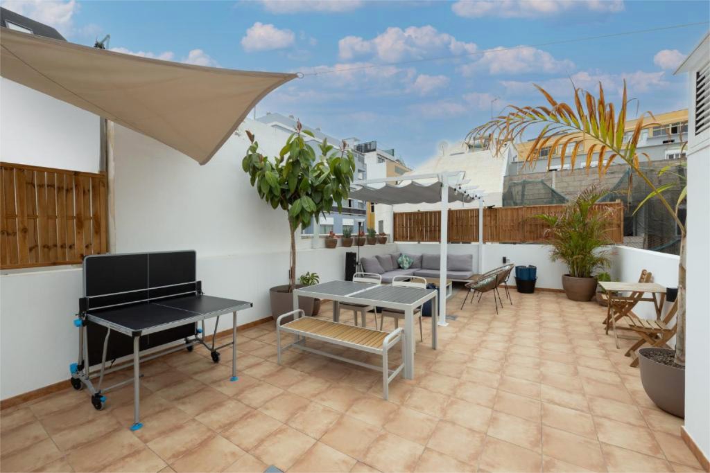 Terraza Nomad House